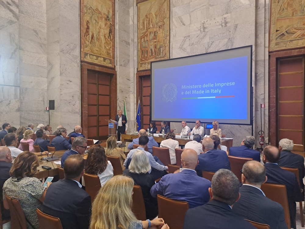 Crisi del Settore Moda: Il Piano del Governo per il Rilancio